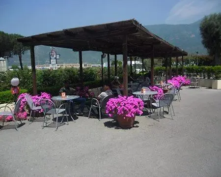 Il Cavaliere 3*