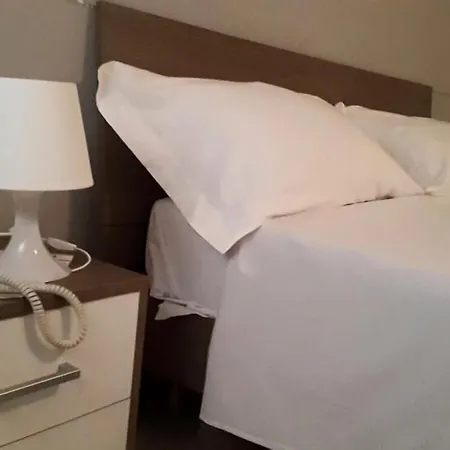 Il Cavaliere Szálloda Sarno